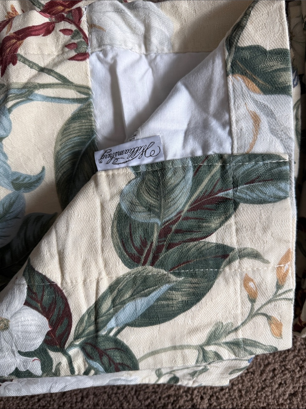 Waverly Williamsburg Garden Magnolia Set of 2  82” lined curtains EUC - Picture 3 of 4